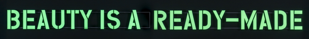 BEAUTY IS A READY-MADE (아름다움은 레디메이드)